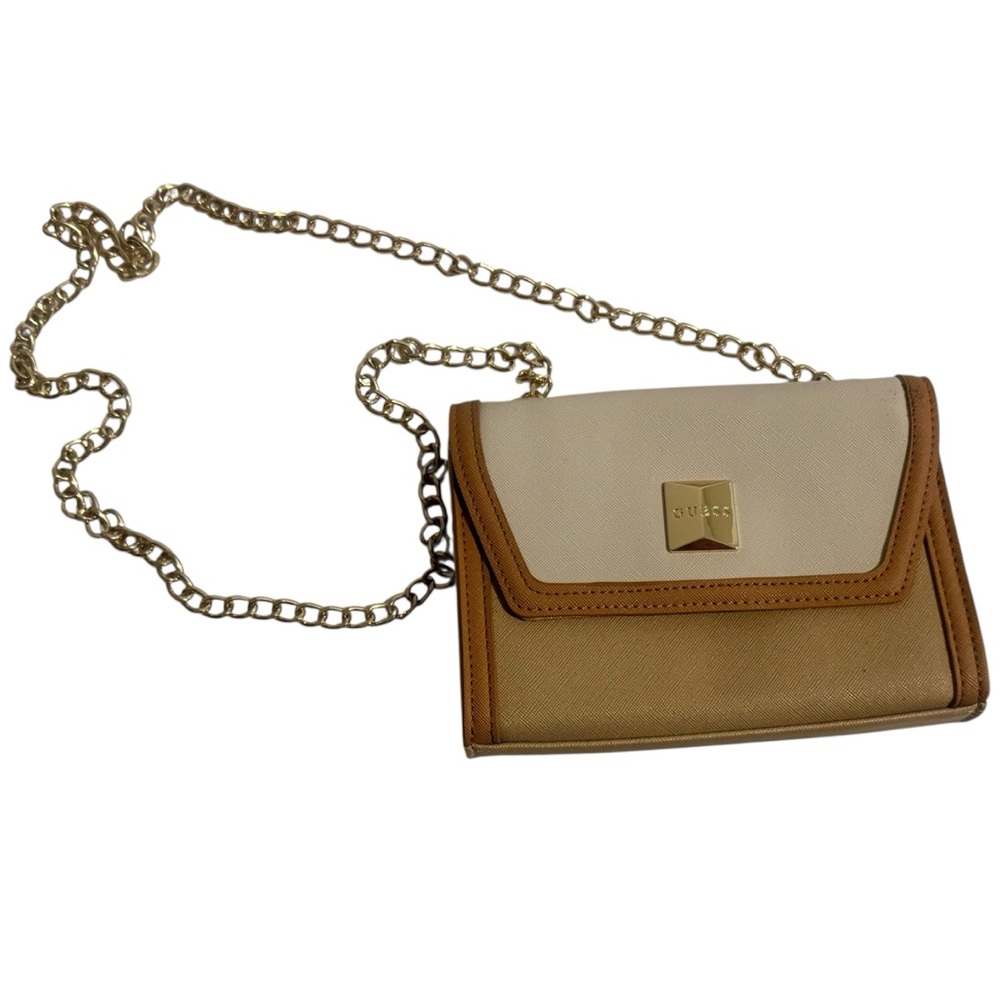 NWOT Guess Brown & Cream Crossbody Bag/Purse With Gold Chain Strap & Logo Emblem